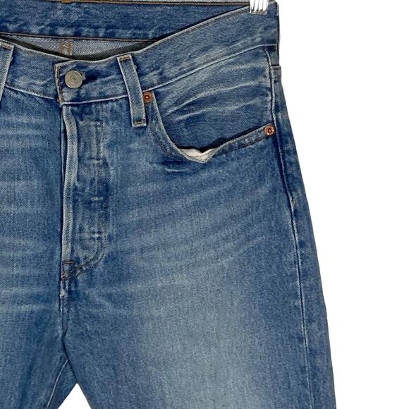 Levi's Women's 501 Skinny Jeans in Can't Touch This Medium Wash Ripped W28 L28 - Picture 13 of 16